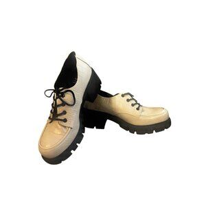 Dirty Laundry Noyz Oxford Platform Round Toe Lug Sole Chunky Heel Beige Size 8.5